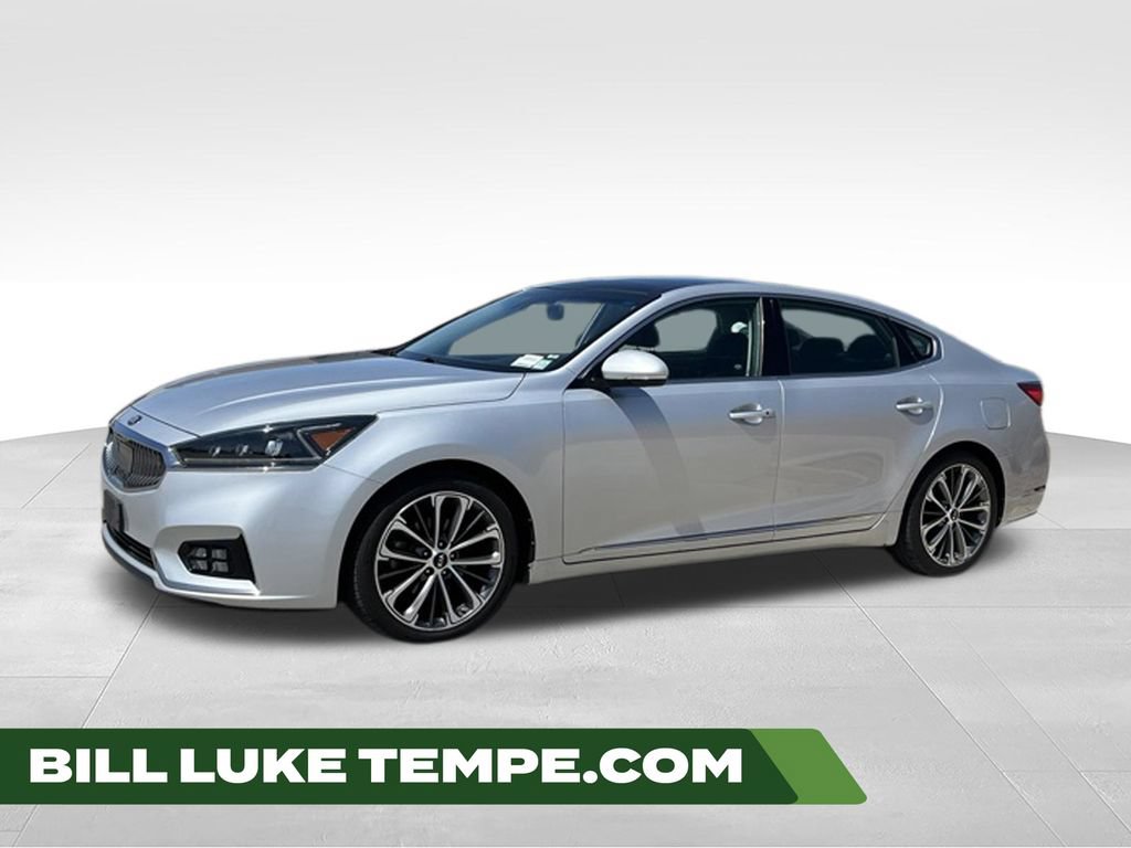 Used 2018 Kia Cadenza Technology