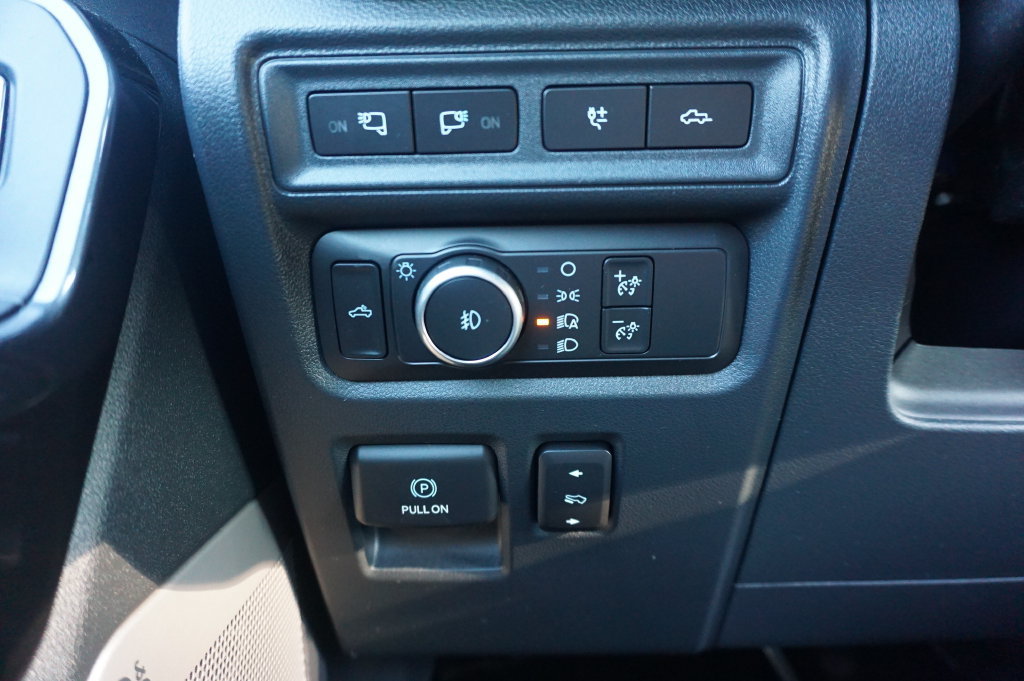 Used 2021 Ford F150 XLT w/ Equipment Group 302A High AWD/4WD image 5