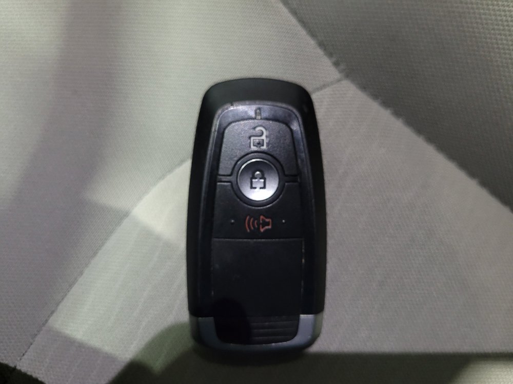 Used 2020 Ford Fusion SE w/ Equipment Group 151A FWD image 32