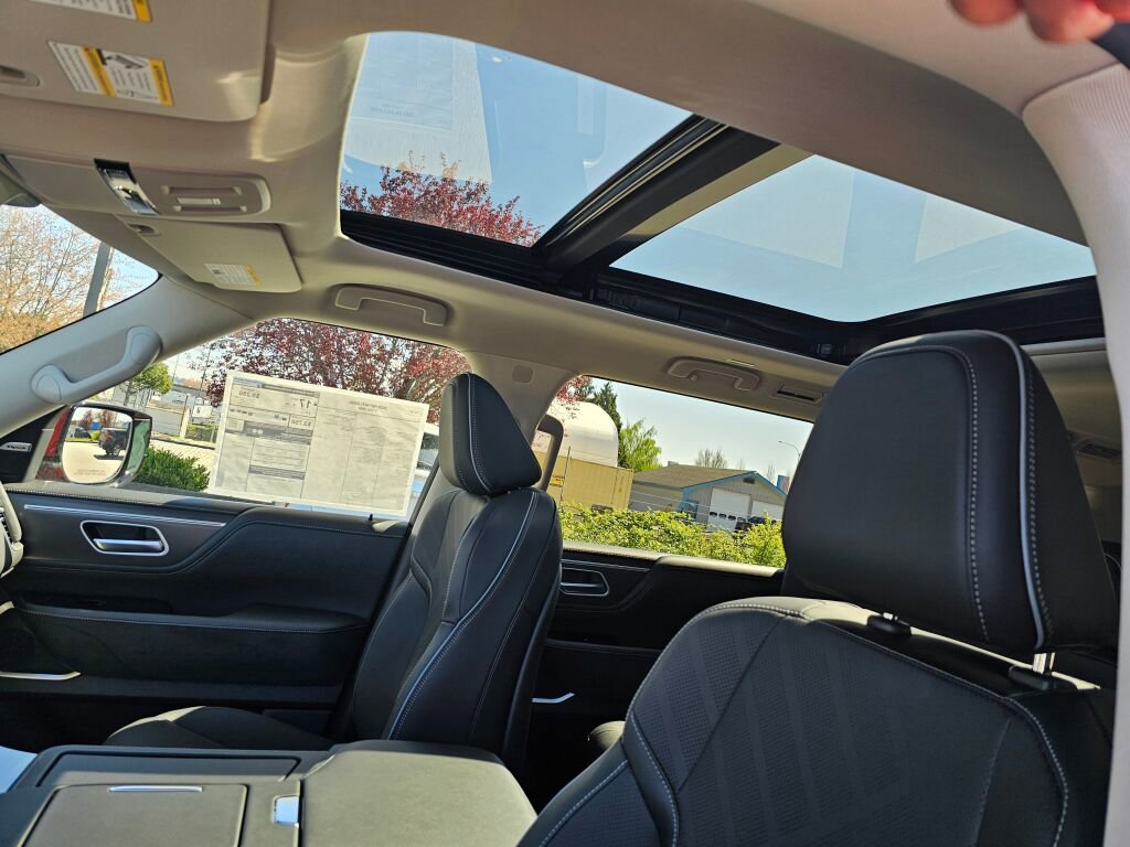 New 2025 INFINITI QX80 Luxe image 27