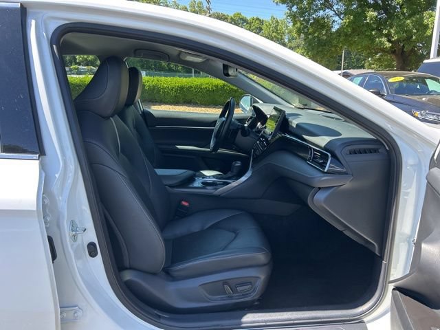 Used 2024 Toyota Camry XSE FWD image 12