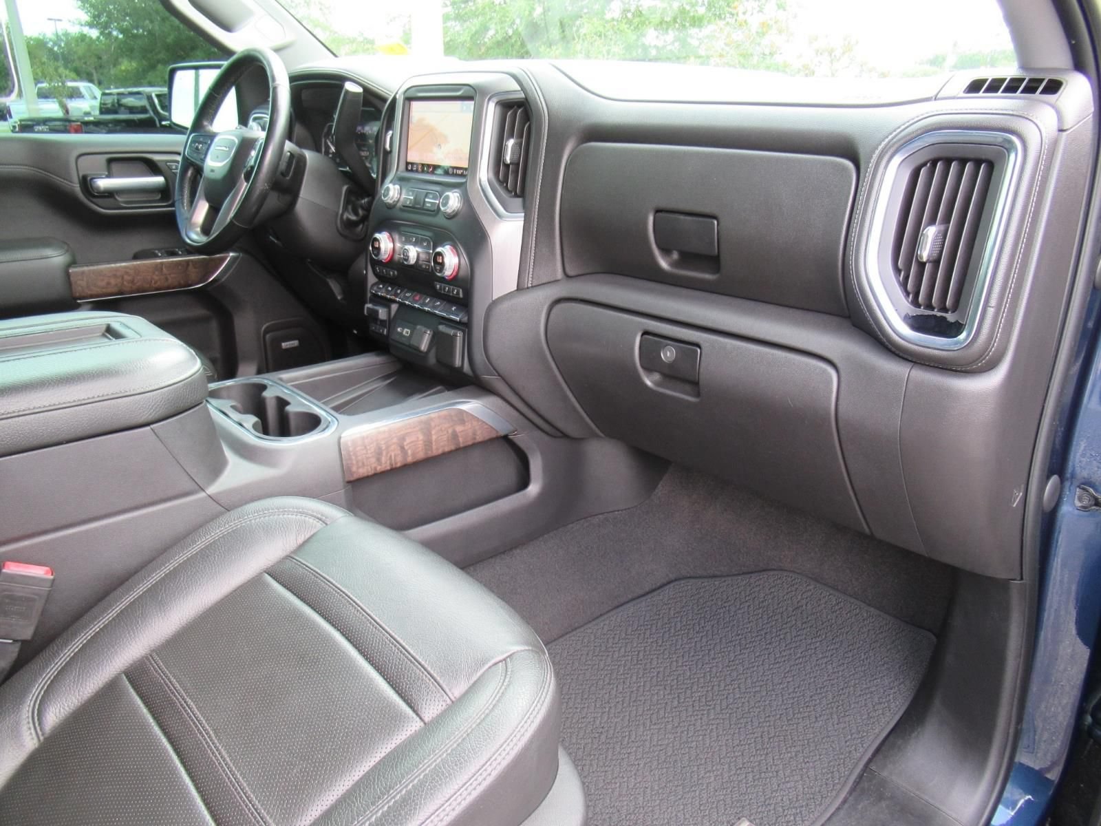 Used 2020 GMC Sierra 1500 Denali w/ Denali Ultimate Package RWD image 12
