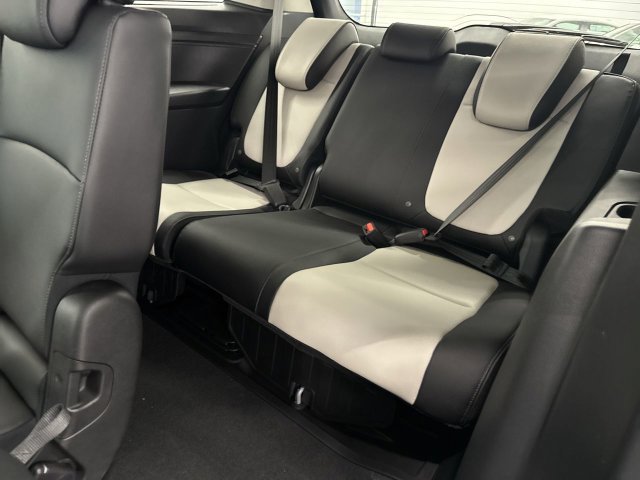 Used 2026 Honda Odyssey Elite image 25