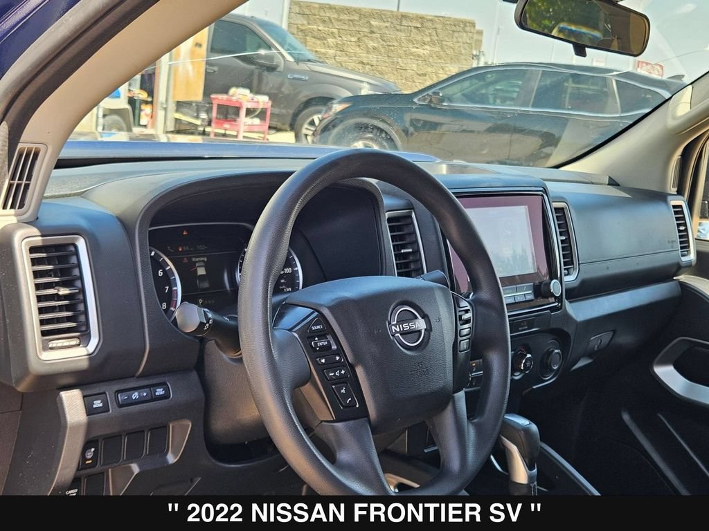 Used 2022 Nissan Frontier SV w/ Technology Package RWD image 13