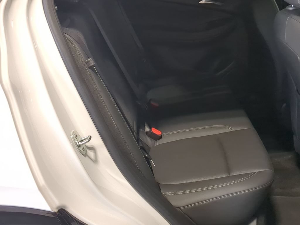Used 2024 Buick Encore GX Sport Touring w/ Advanced Technology Package AWD/4WD image 20