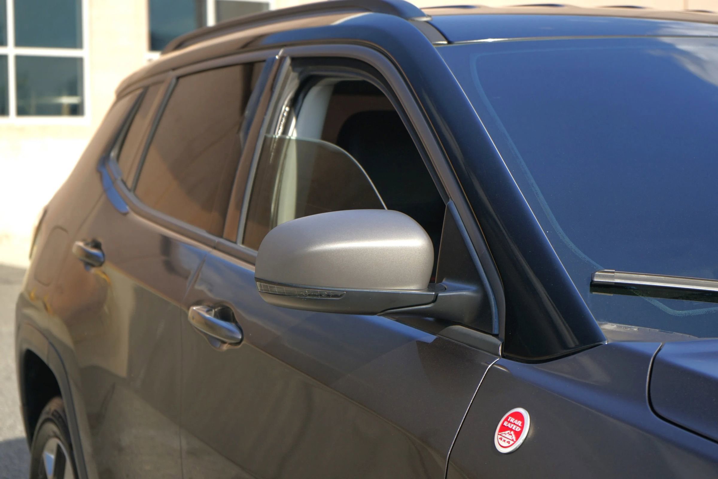 Used 2018 Jeep Compass Trailhawk image 6