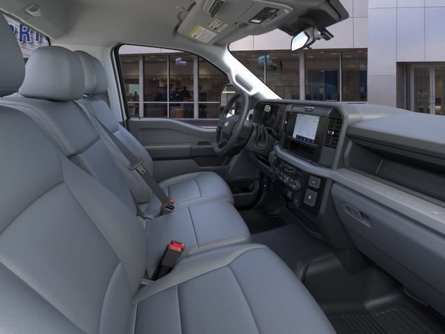 New 2026 Ford F550 4x4 Regular Cab Super Duty image 11