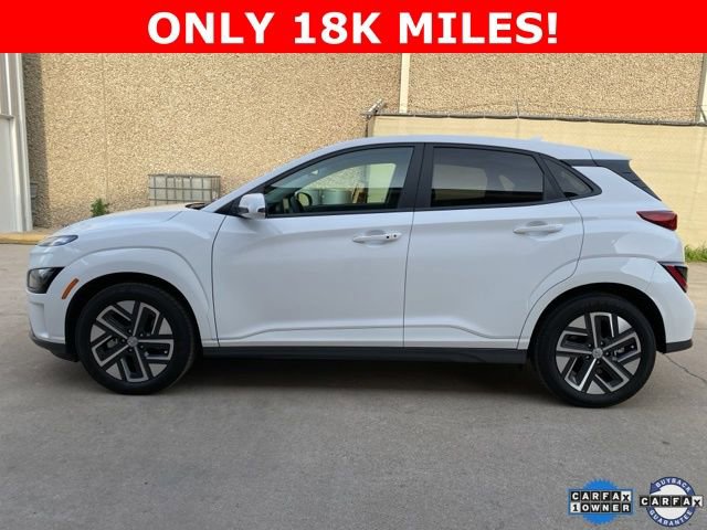 Used 2023 Hyundai Kona SE w/ Cargo Package image 2
