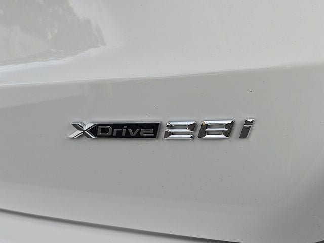 Used 2024 BMW X1 xDrive28i w/ M Sport Package AWD/4WD image 32