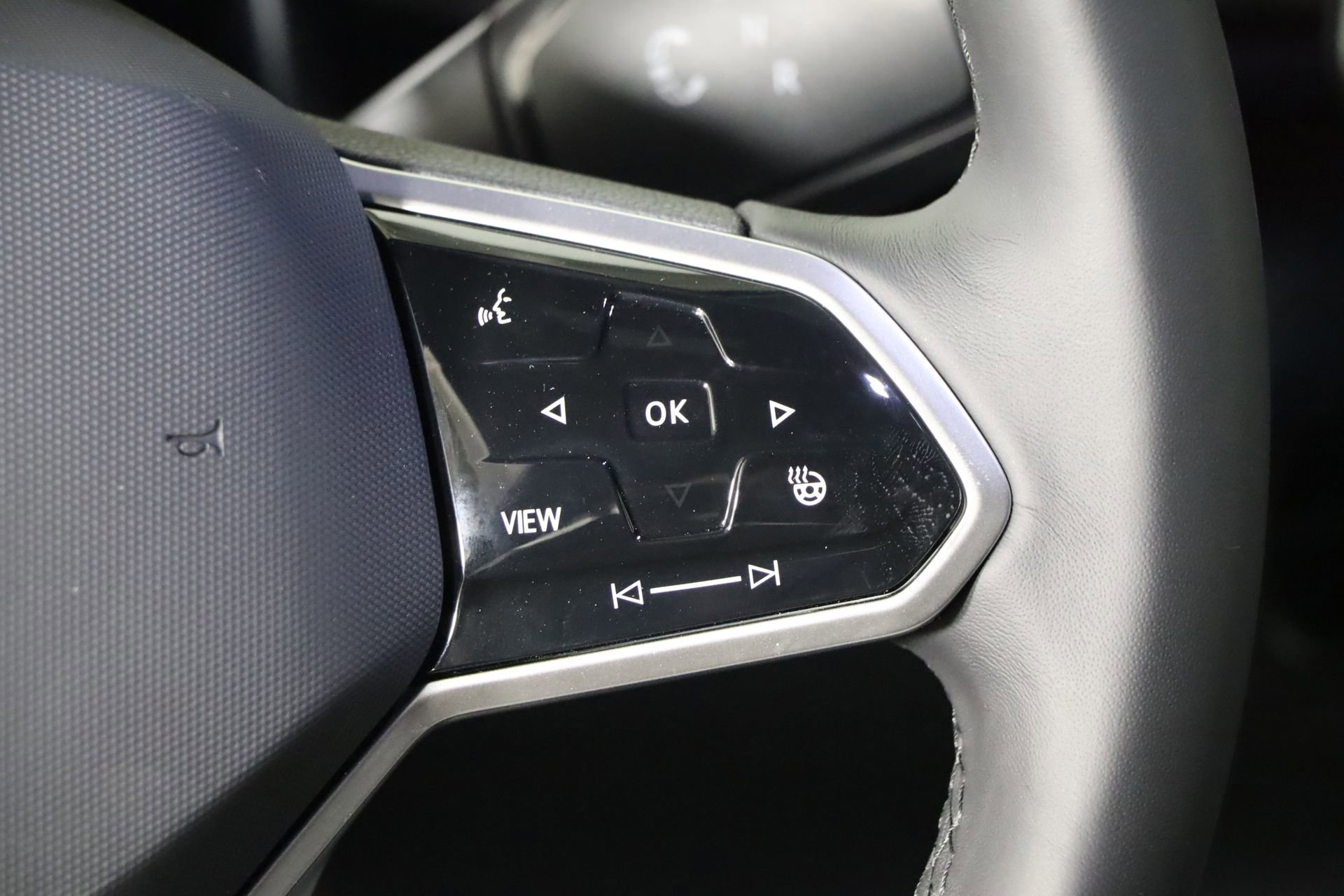 New 2025 Volkswagen ID. Buzz Pro S image 39