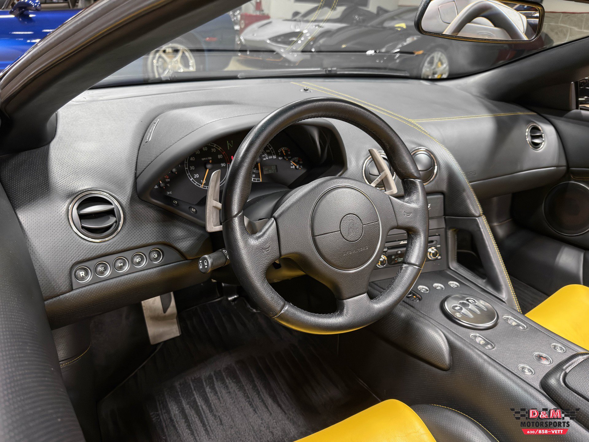 Used 2005 Lamborghini Murcielago Roadster image 9