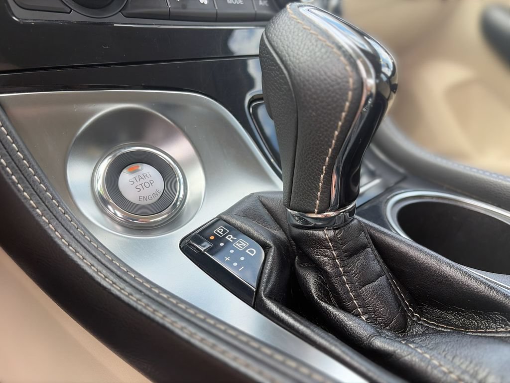 Used 2023 Nissan Maxima Platinum w/ Sport Mat Group FWD image 23