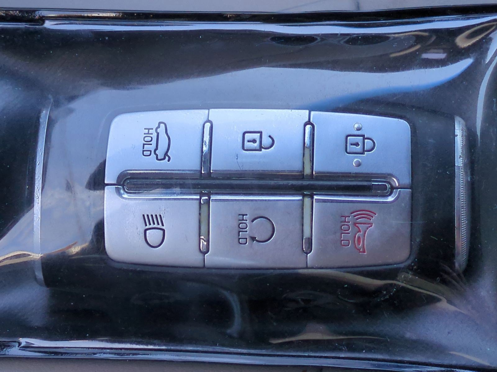 Used 2023 Genesis G70 3.3T image 35