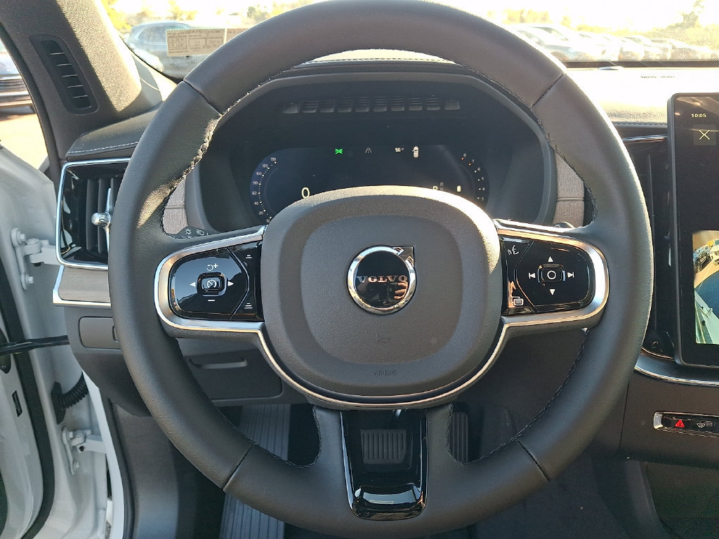 New 2027 Volvo XC90 B6 Plus AWD/4WD image 17