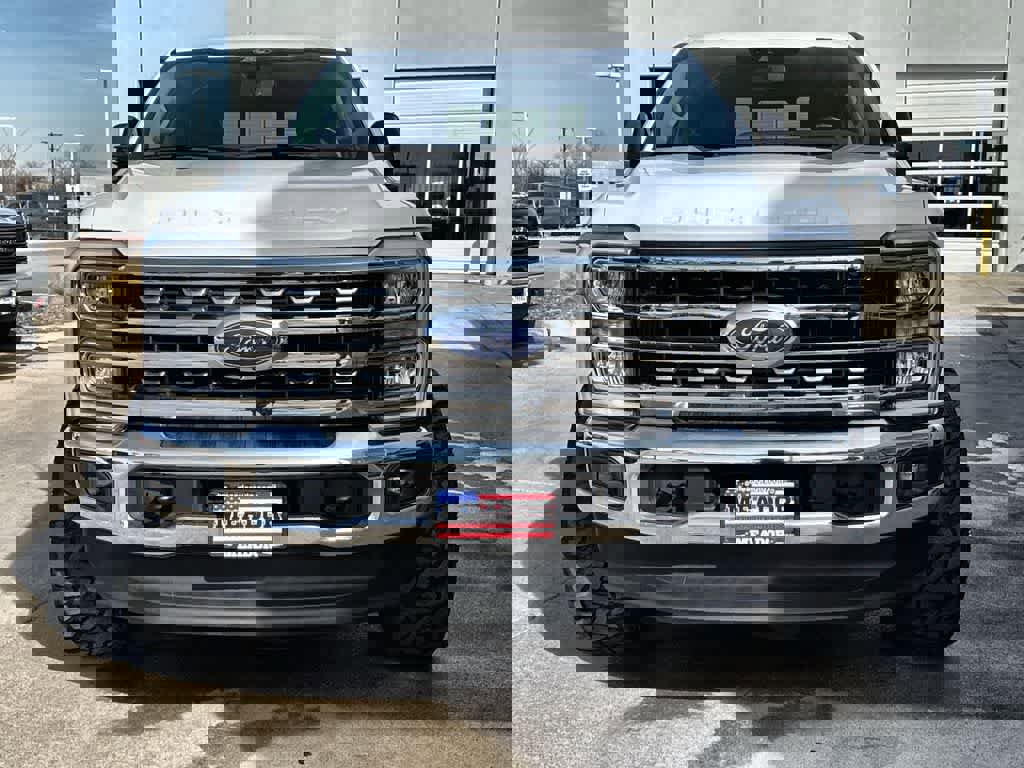Used 2024 Ford F250 Lariat image 7
