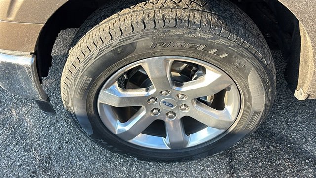 Used 2022 Ford F150 Lariat w/ Equipment Group 502A High image 35