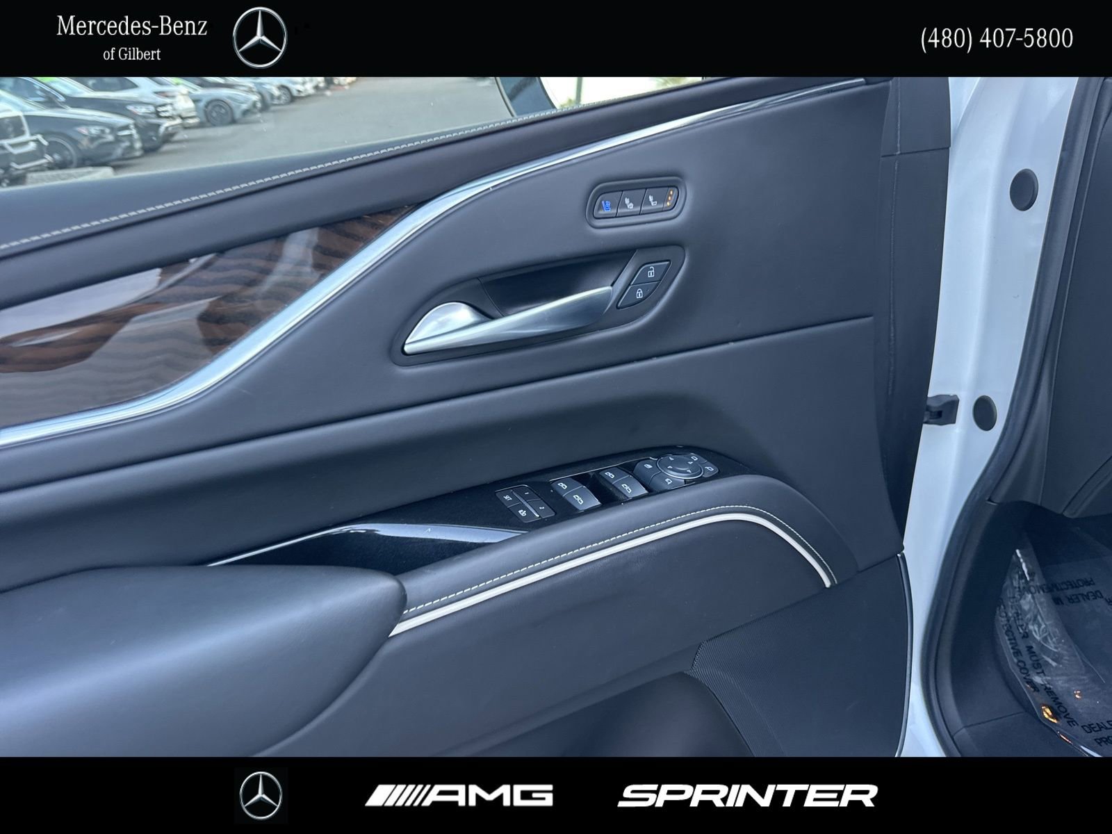 Used 2024 Cadillac Escalade ESV Sport Platinum w/ LPO, ONYX Package image 12