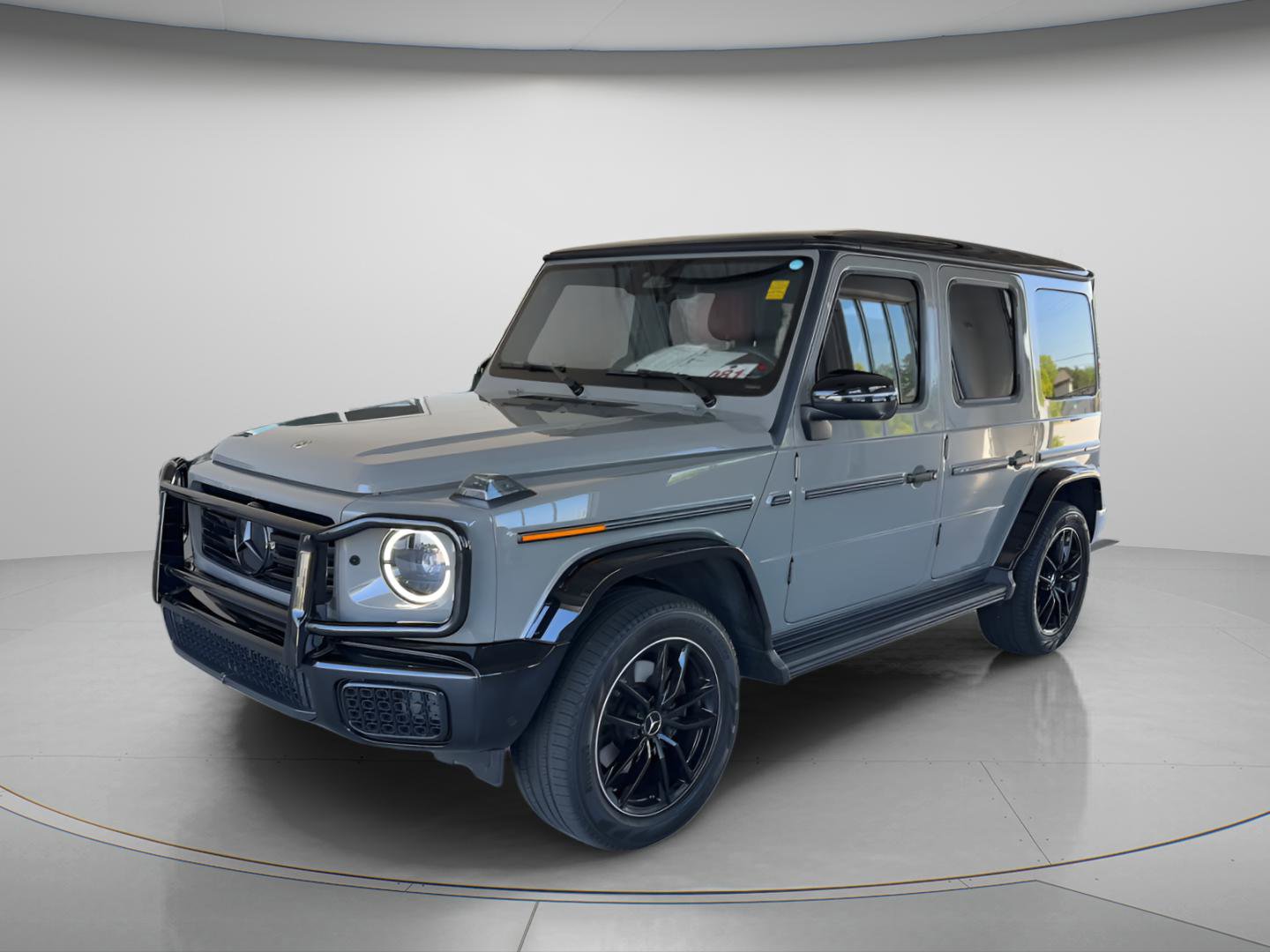 Certified 2025 Mercedes-Benz G 550 image 1