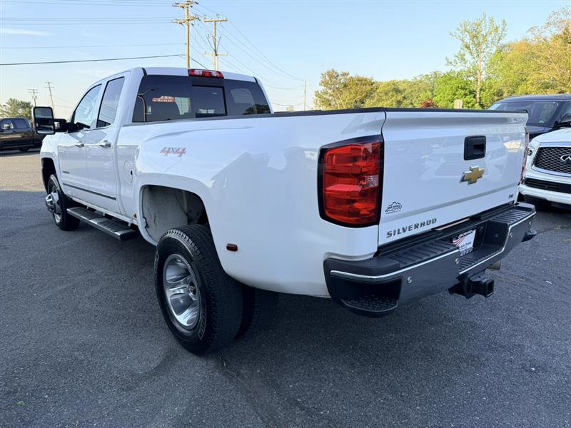 Used 2016 Chevrolet Silverado 3500 LTZ AWD/4WD image 7