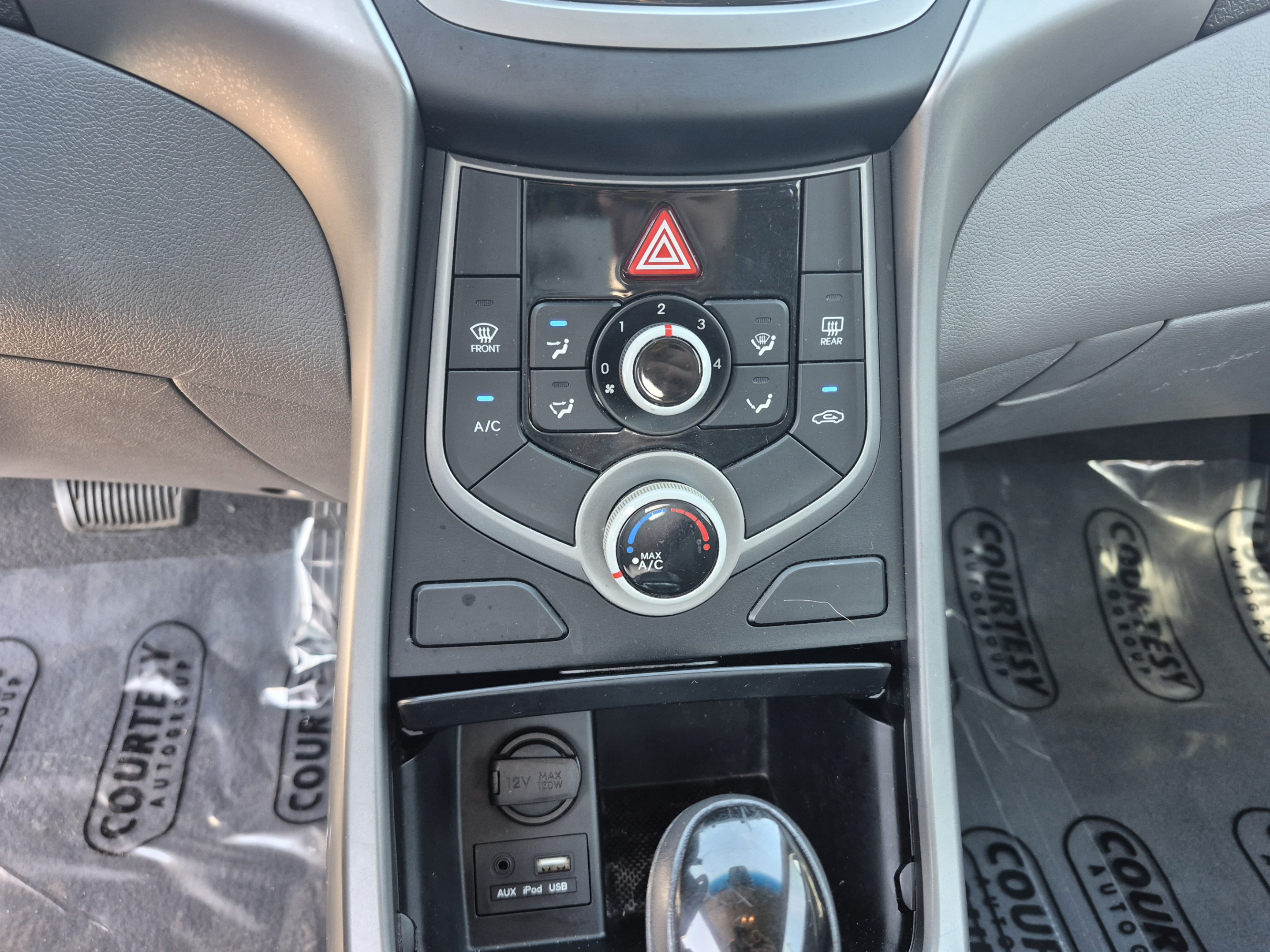 Used 2016 Hyundai Elantra SE FWD image 47