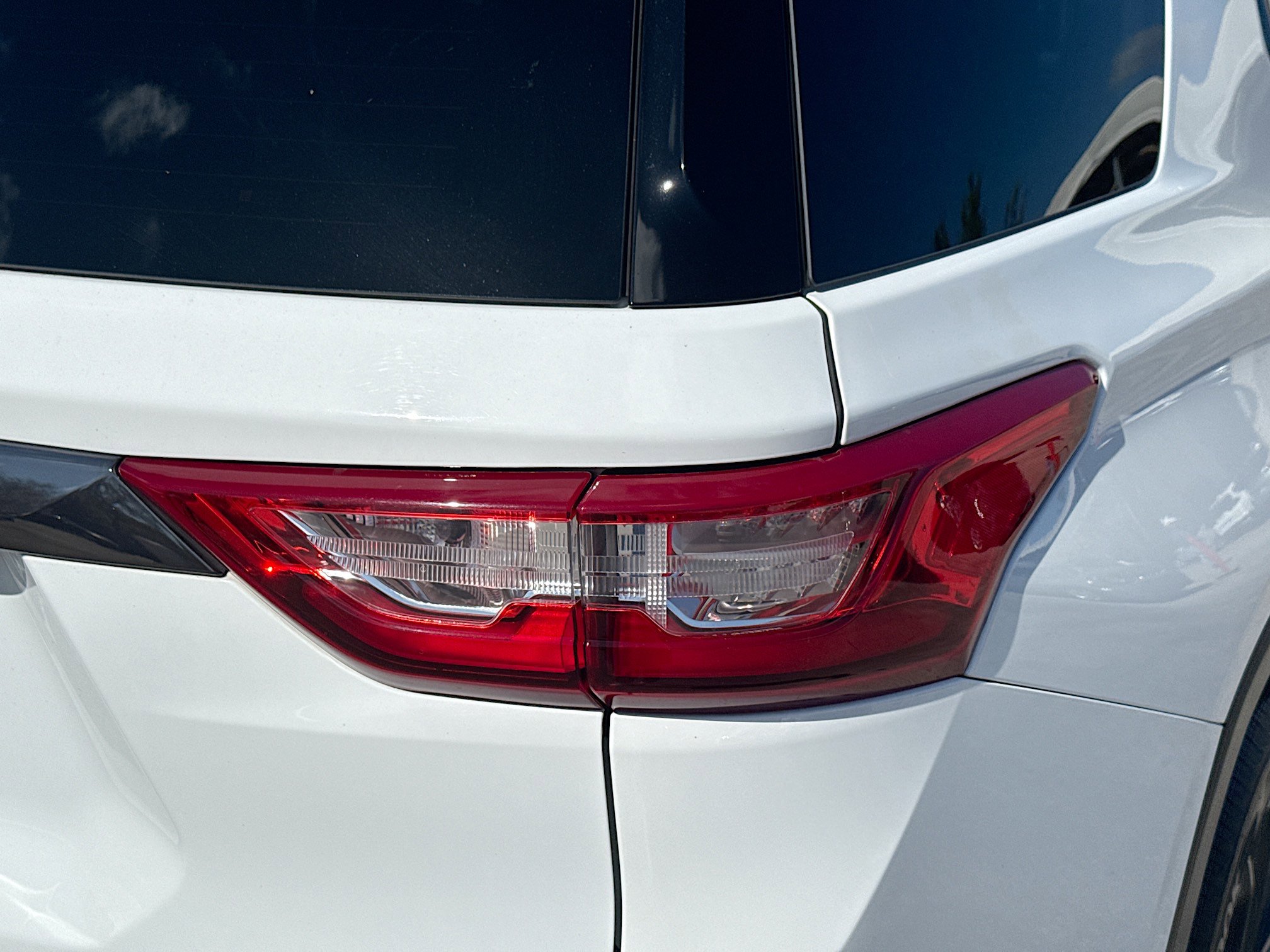 Used 2020 Chevrolet Traverse RS image 28