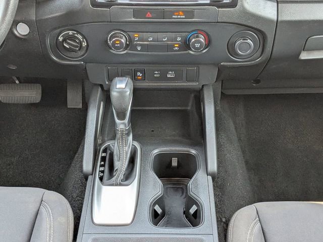 Used 2022 Nissan Frontier SV w/ Technology Package image 18