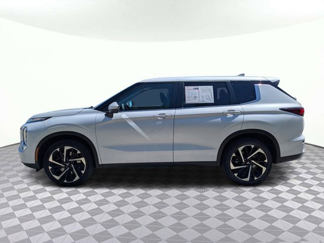 Used 2024 Mitsubishi Outlander SE AWD/4WD image 7