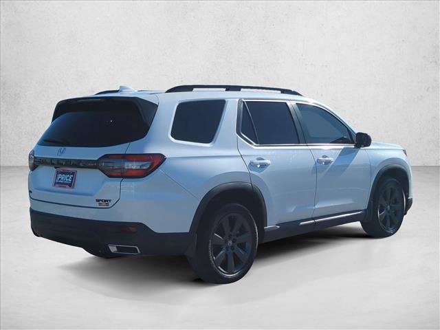 Used 2023 Honda Pilot Sport image 5