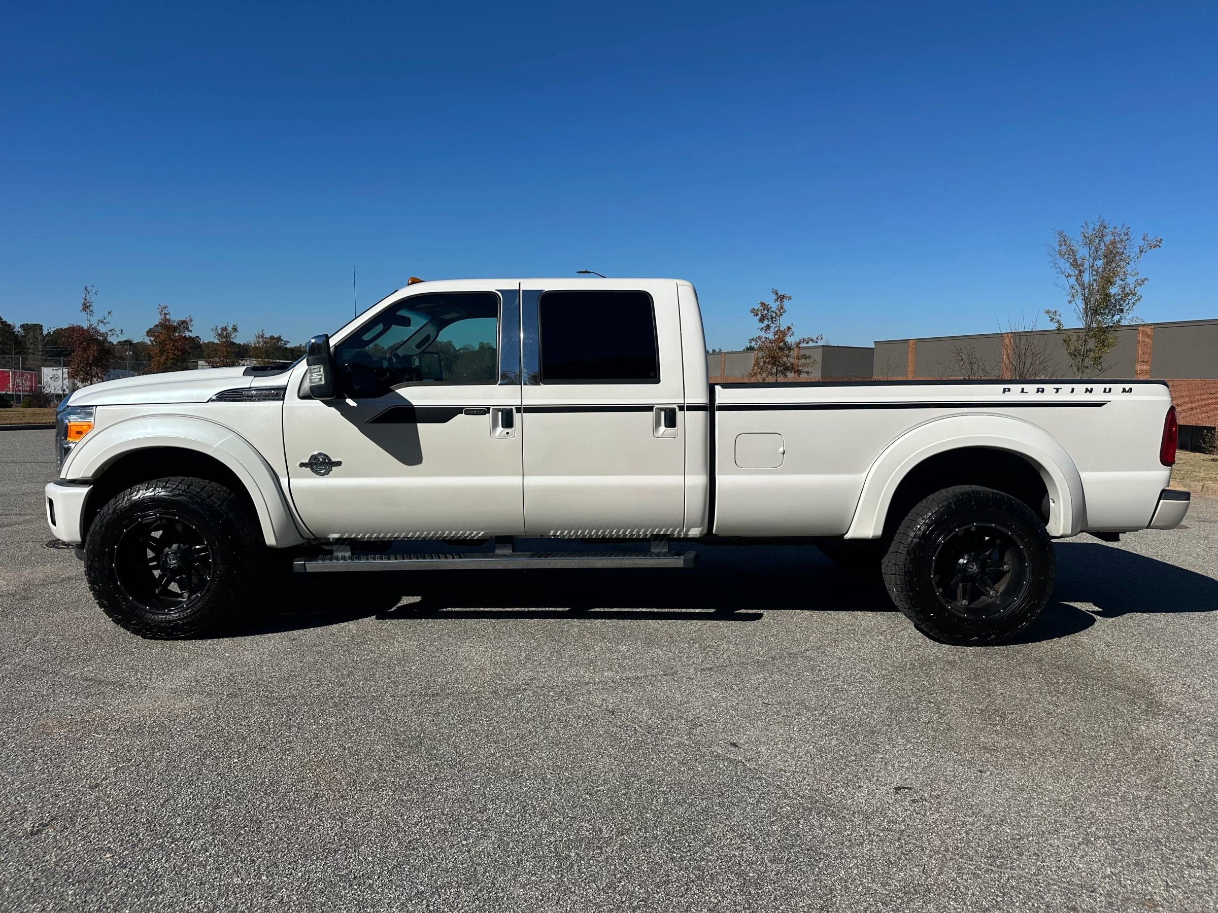 Used 2014 Ford F350 Platinum w/ FX4 Off-Road Package AWD/4WD image 2