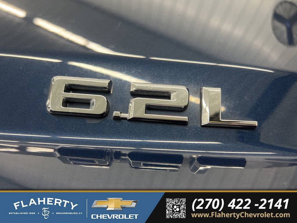 Used 2022 Chevrolet Silverado 1500 High Country w/ Technology Package image 18