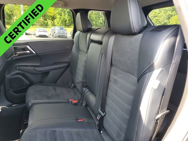 Used 2024 Mitsubishi Outlander Ralliart AWD/4WD image 30