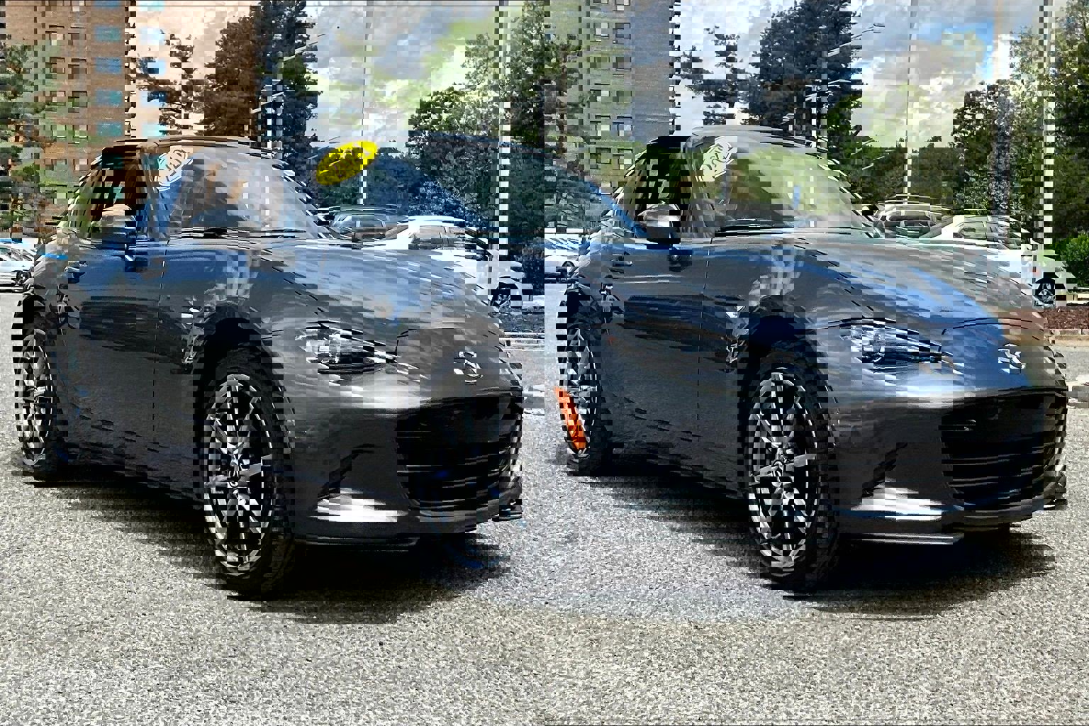 Used 2021 MAZDA MX-5 Miata RF Grand Touring image 11