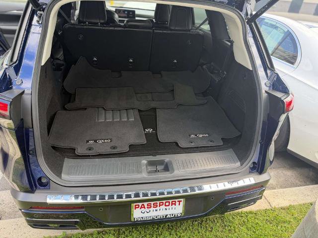 Certified 2025 INFINITI QX60 Luxe w/ Cargo Package AWD/4WD image 17