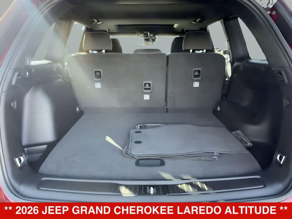 New 2026 Jeep Grand Cherokee Altitude AWD/4WD image 22
