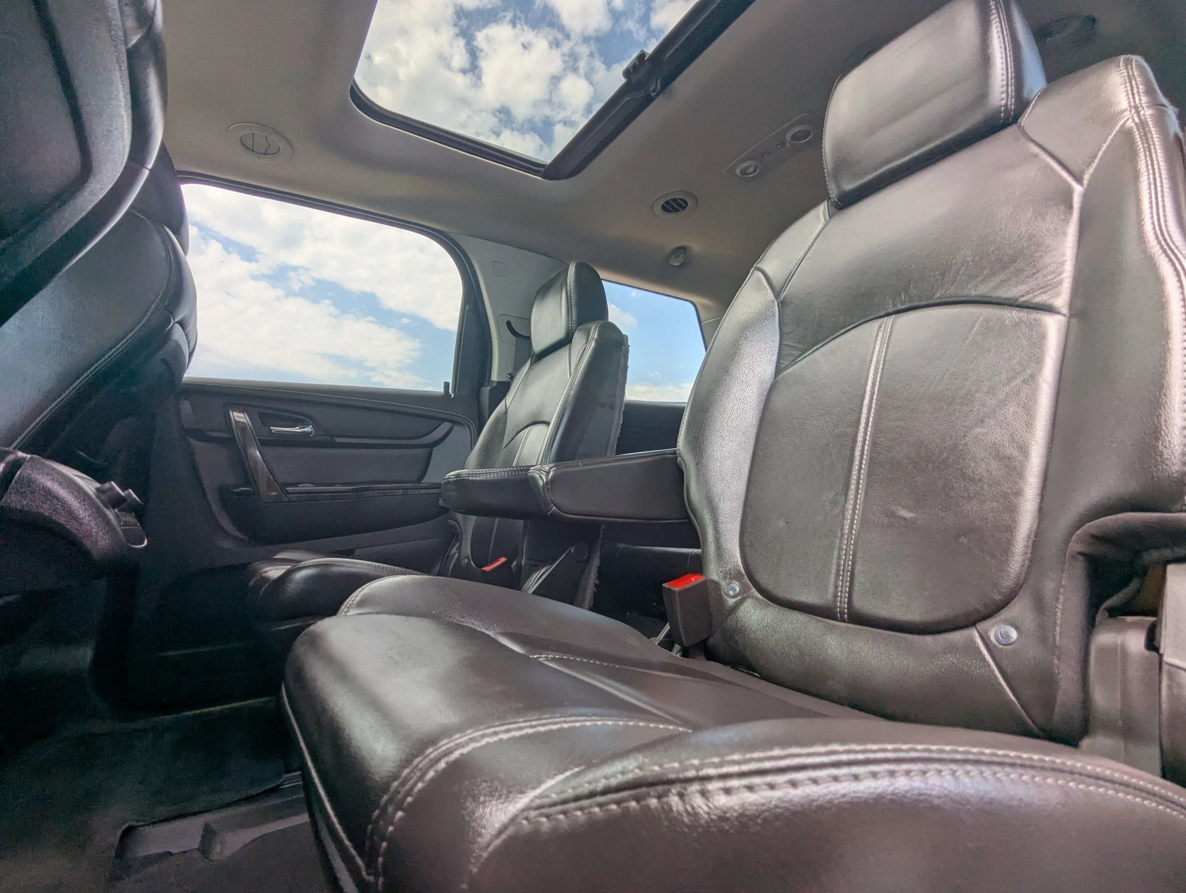 Used 2015 GMC Acadia SLT w/ Open Road Package AWD/4WD image 12