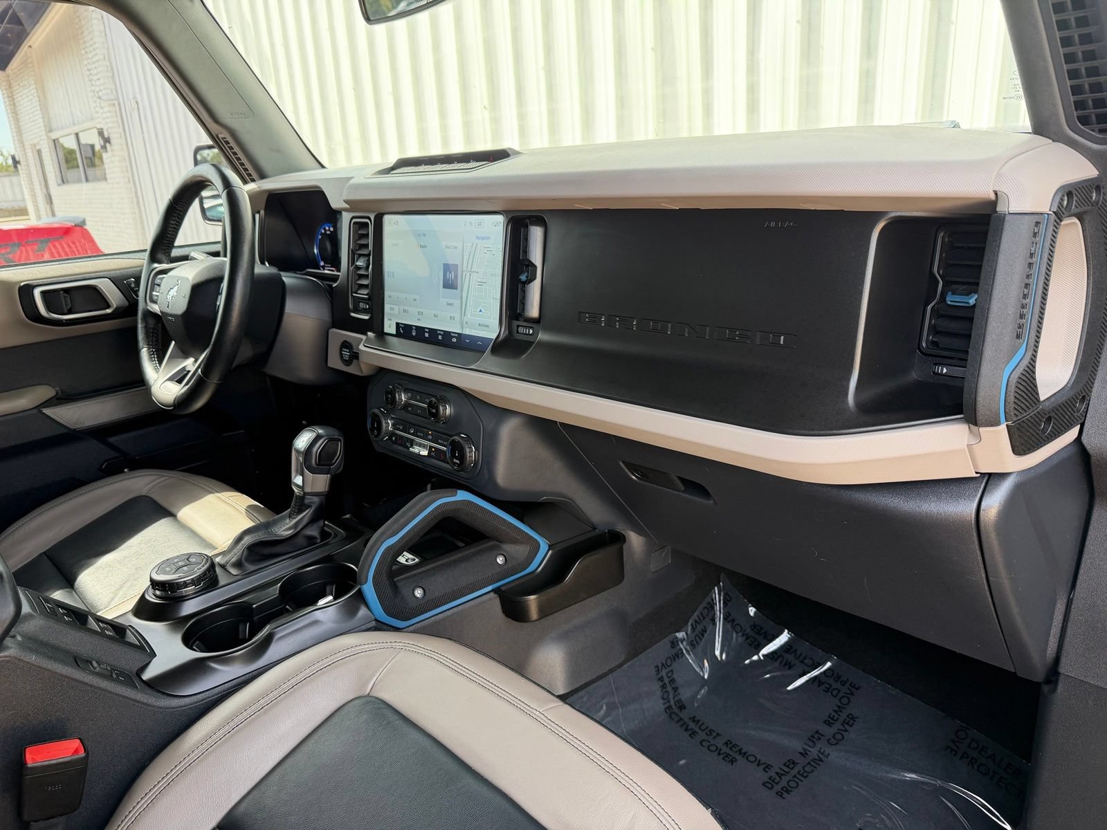 Used 2022 Ford Bronco Wildtrak AWD/4WD image 19