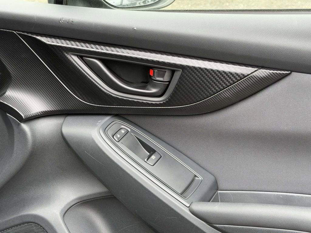 Used 2020 Subaru Crosstrek 2.0i Premium image 8