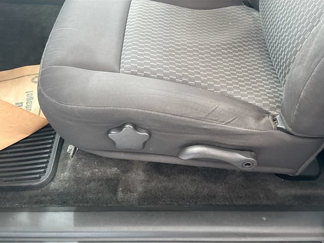 Used 2012 Chevrolet Colorado LT RWD image 18
