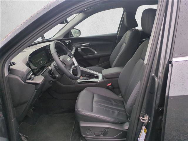 Used 2025 Audi Q5 Premium w/ Convenience Package image 24