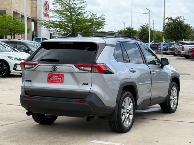 Used 2025 Toyota RAV4 XLE Premium image 5