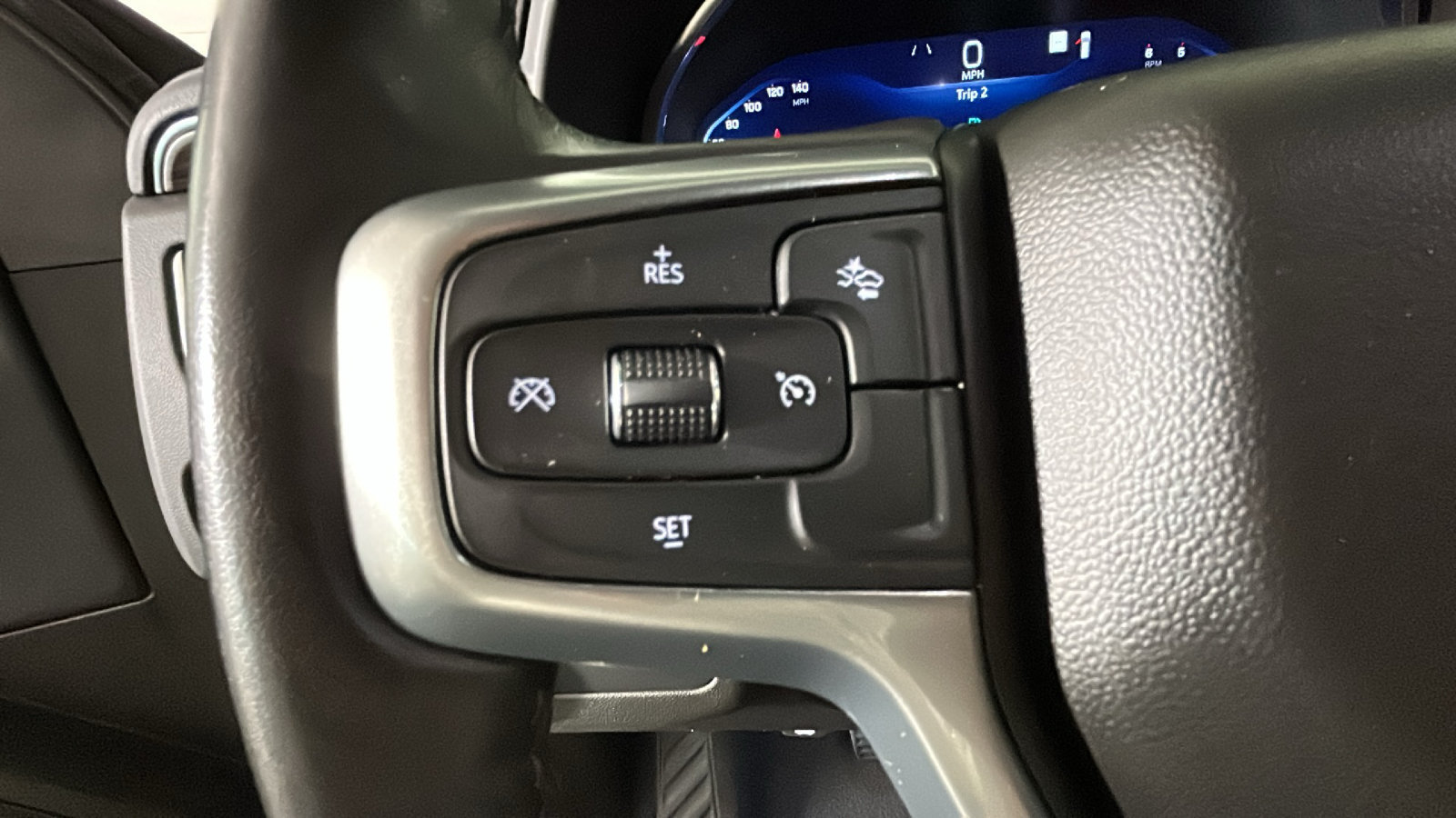 Used 2022 Chevrolet Suburban LT AWD/4WD image 19