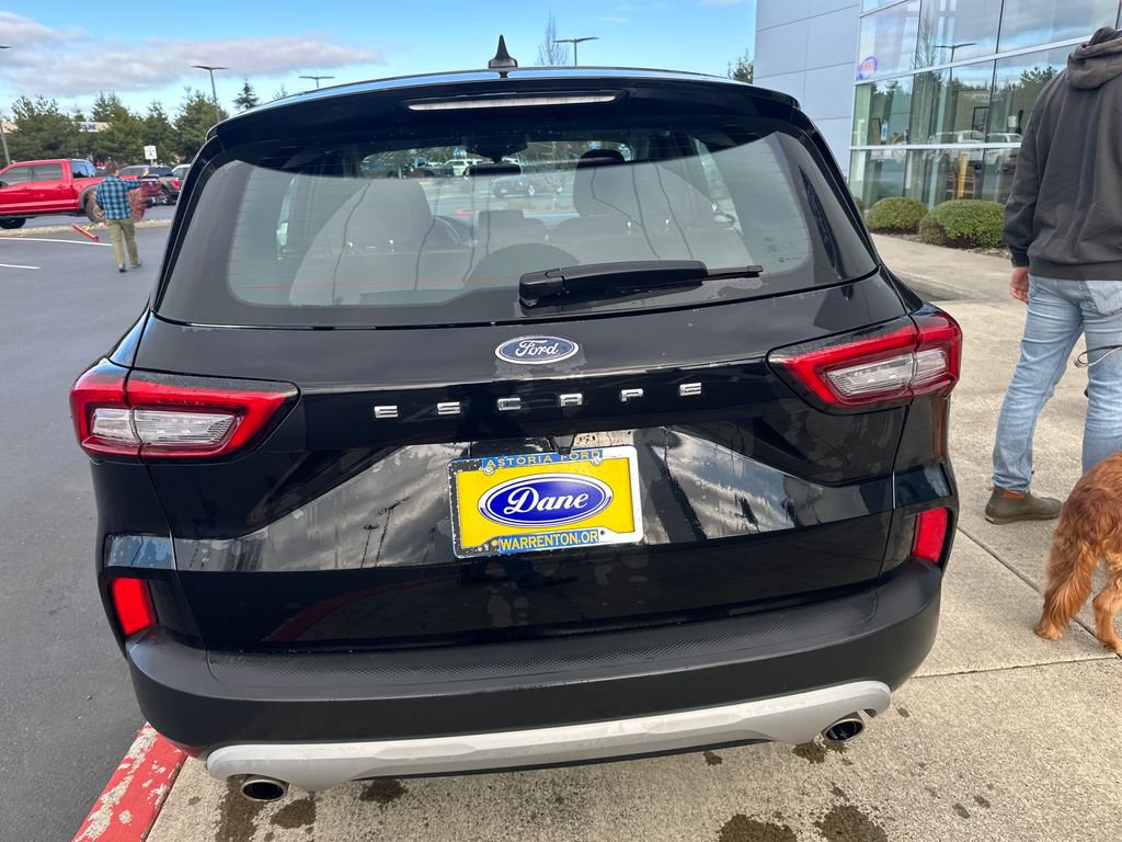 Used 2023 Ford Escape FWD image 3