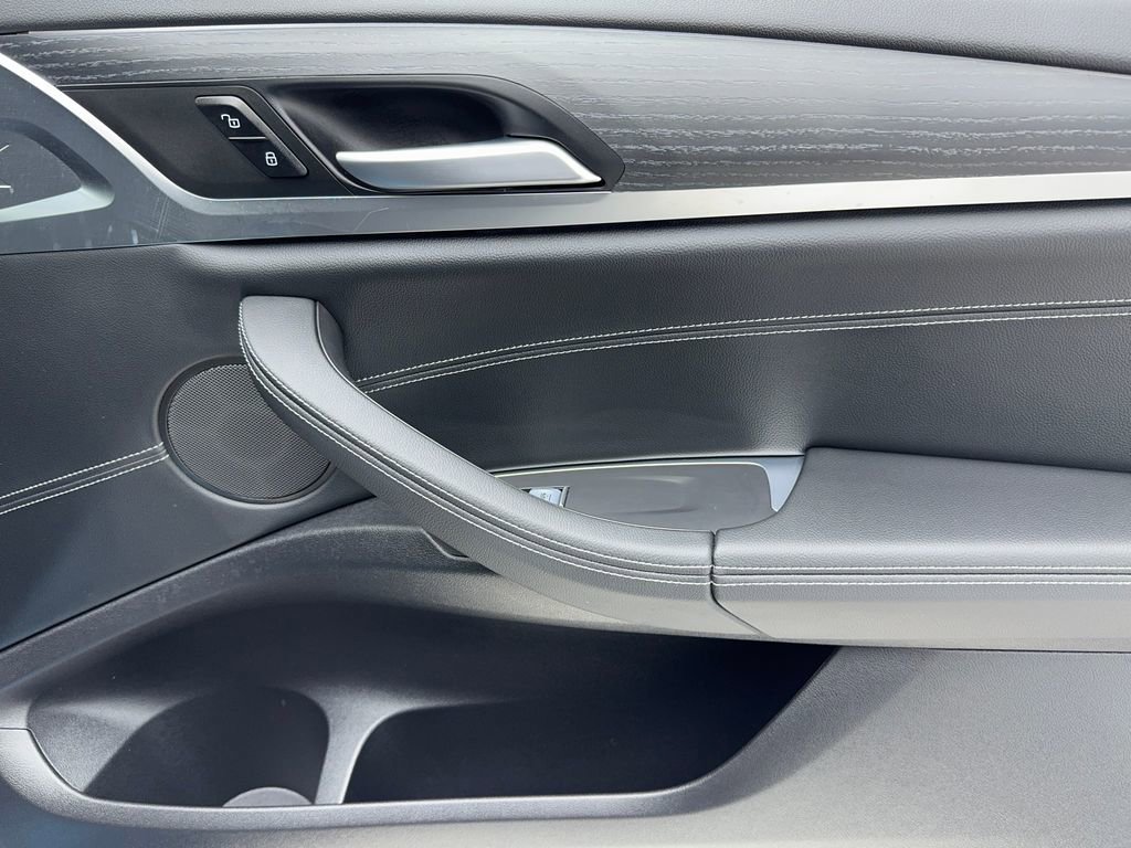 Used 2023 BMW X4 xDrive30i w/ M Sport Package image 49