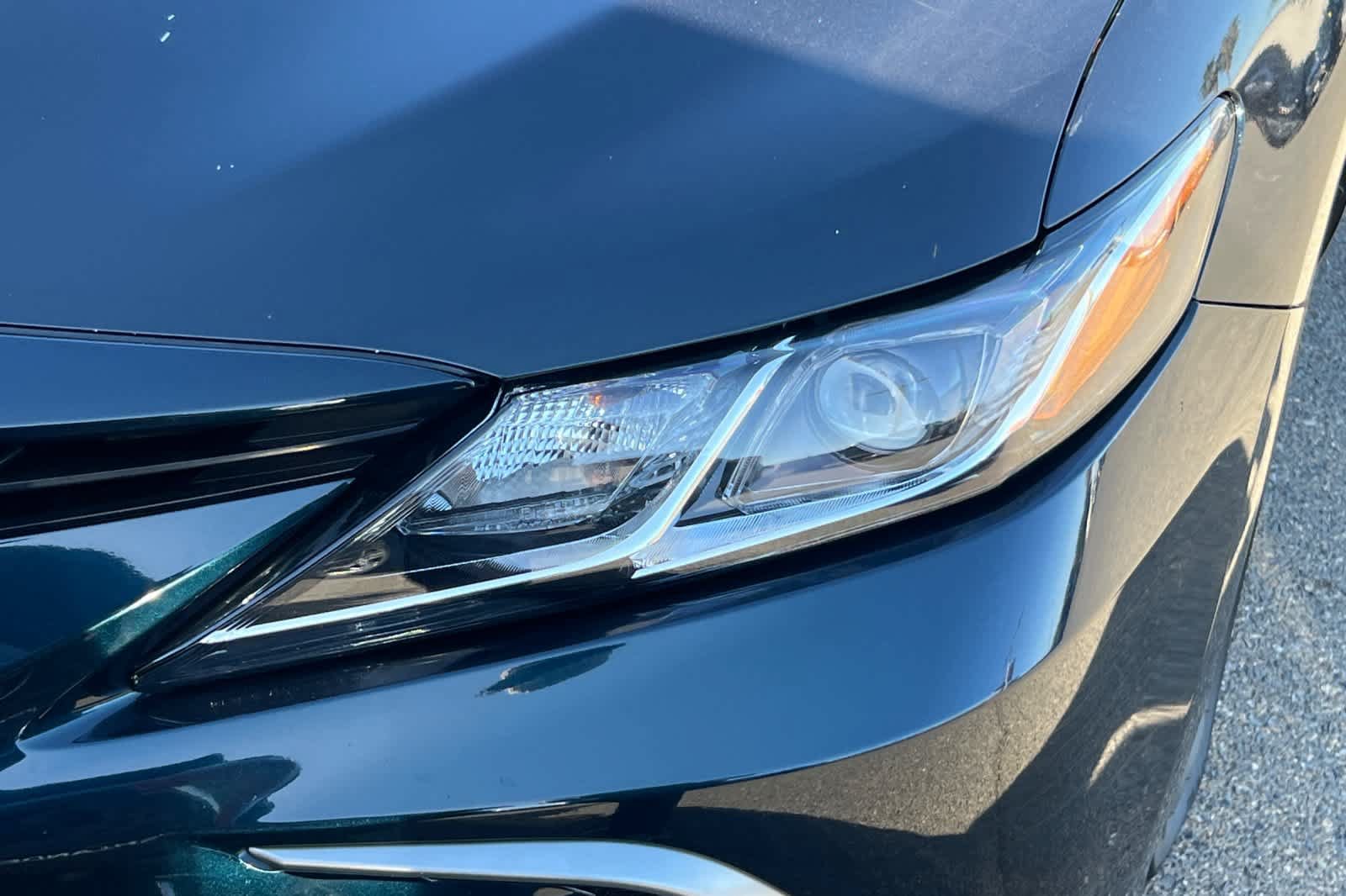 Used 2021 Toyota Camry LE FWD image 11