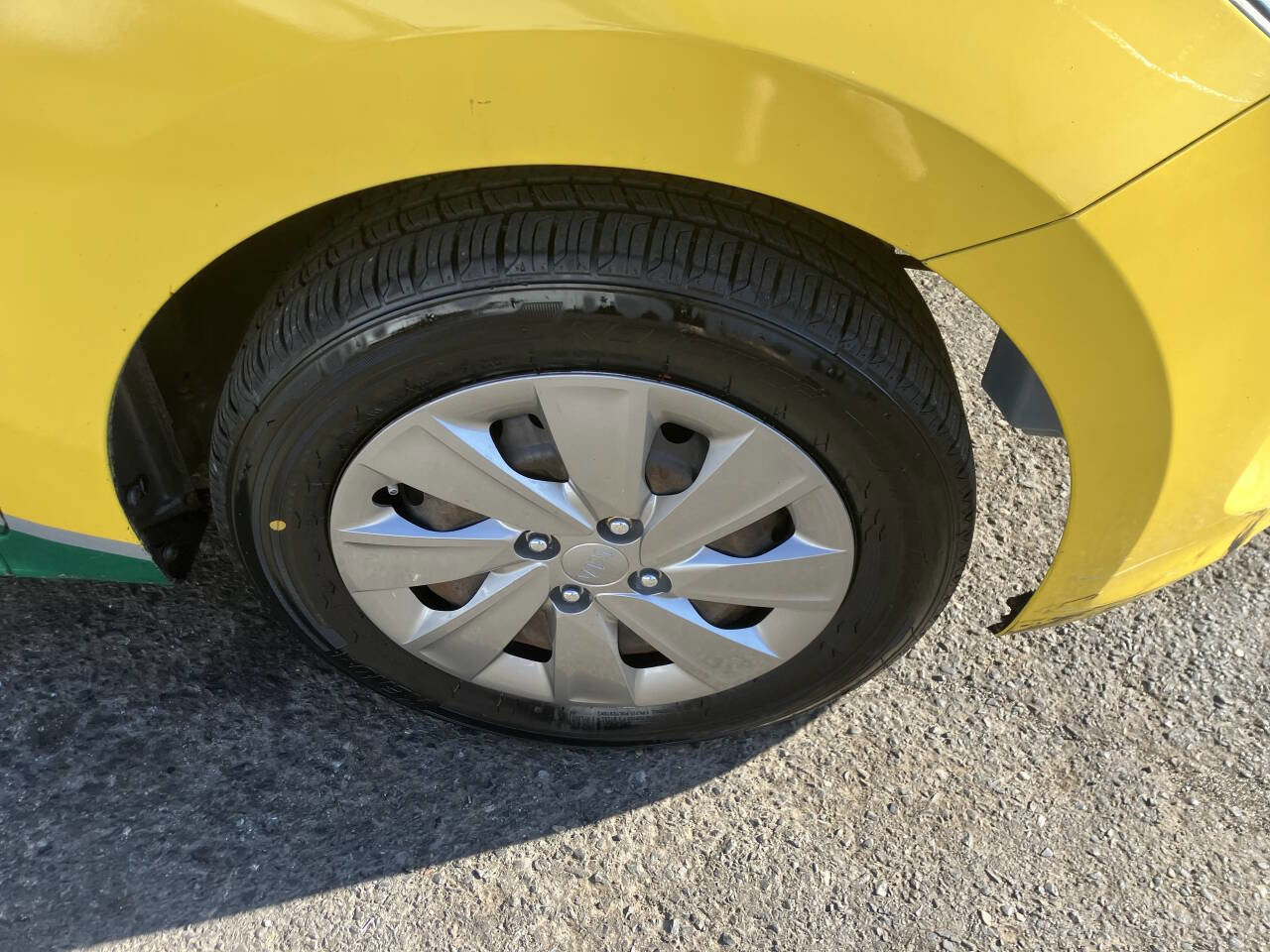 Used 2019 Kia Rio S image 11