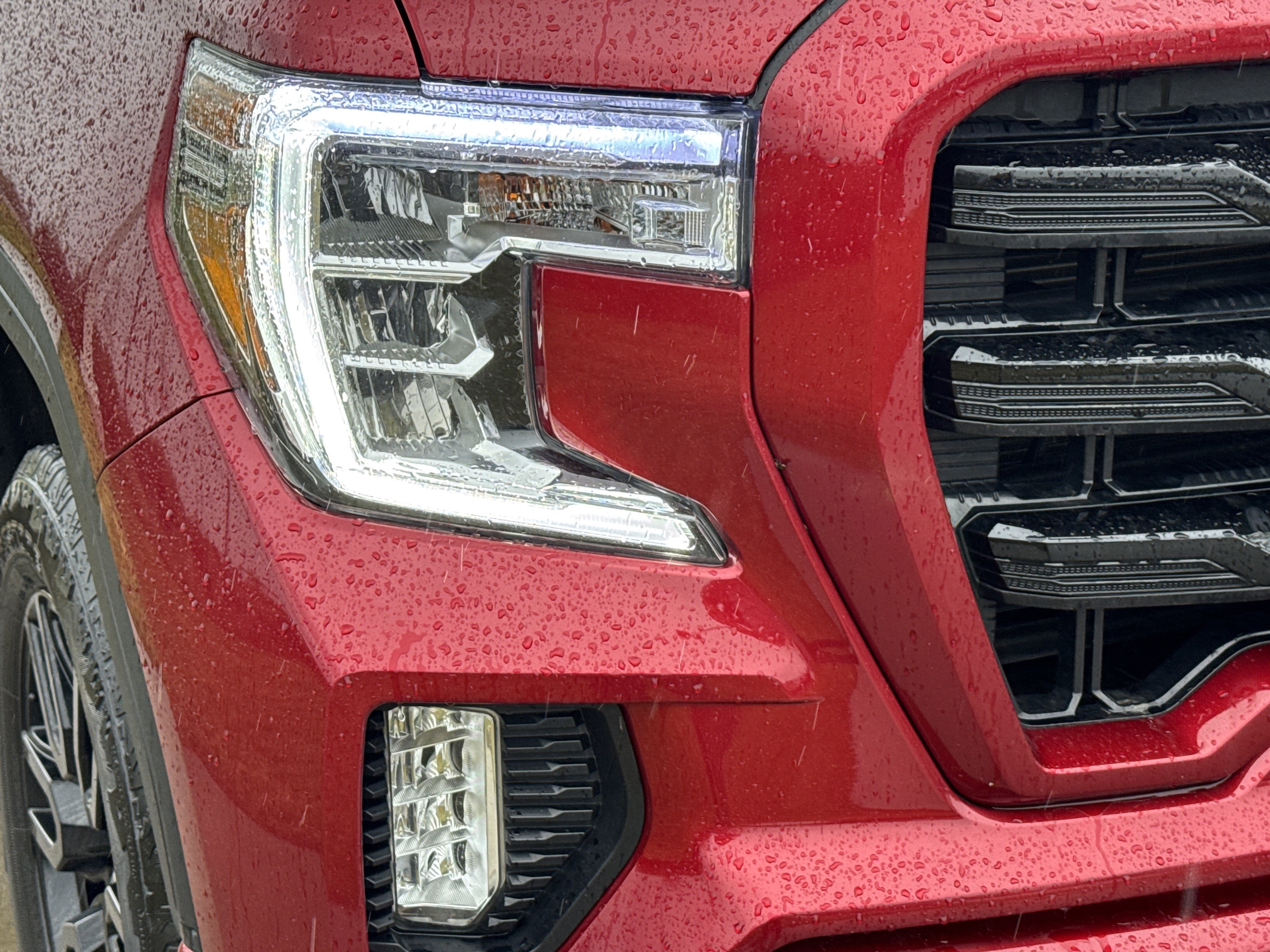 Used 2021 GMC Sierra 1500 Elevation w/ Driver Alert Package I AWD/4WD image 10