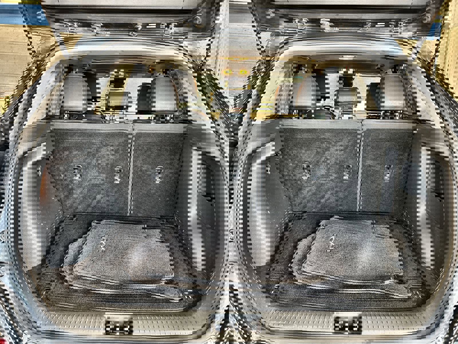 Used 2018 Hyundai Kona Limited image 32