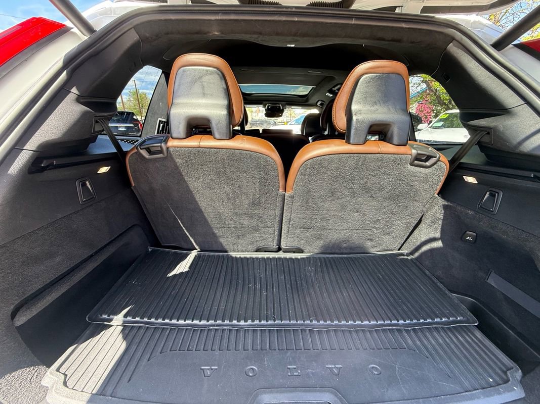 Used 2018 Volvo XC90 T6 Inscription w/ Luxury Package image 17