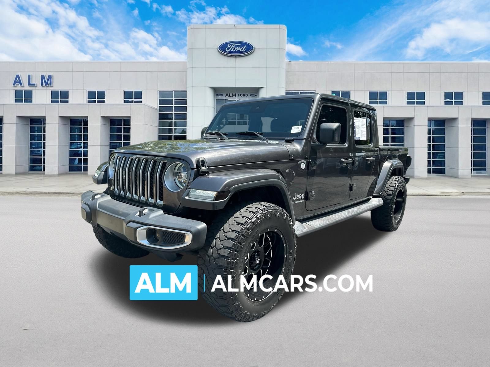 Used 2020 Jeep Gladiator Overland AWD/4WD image 1