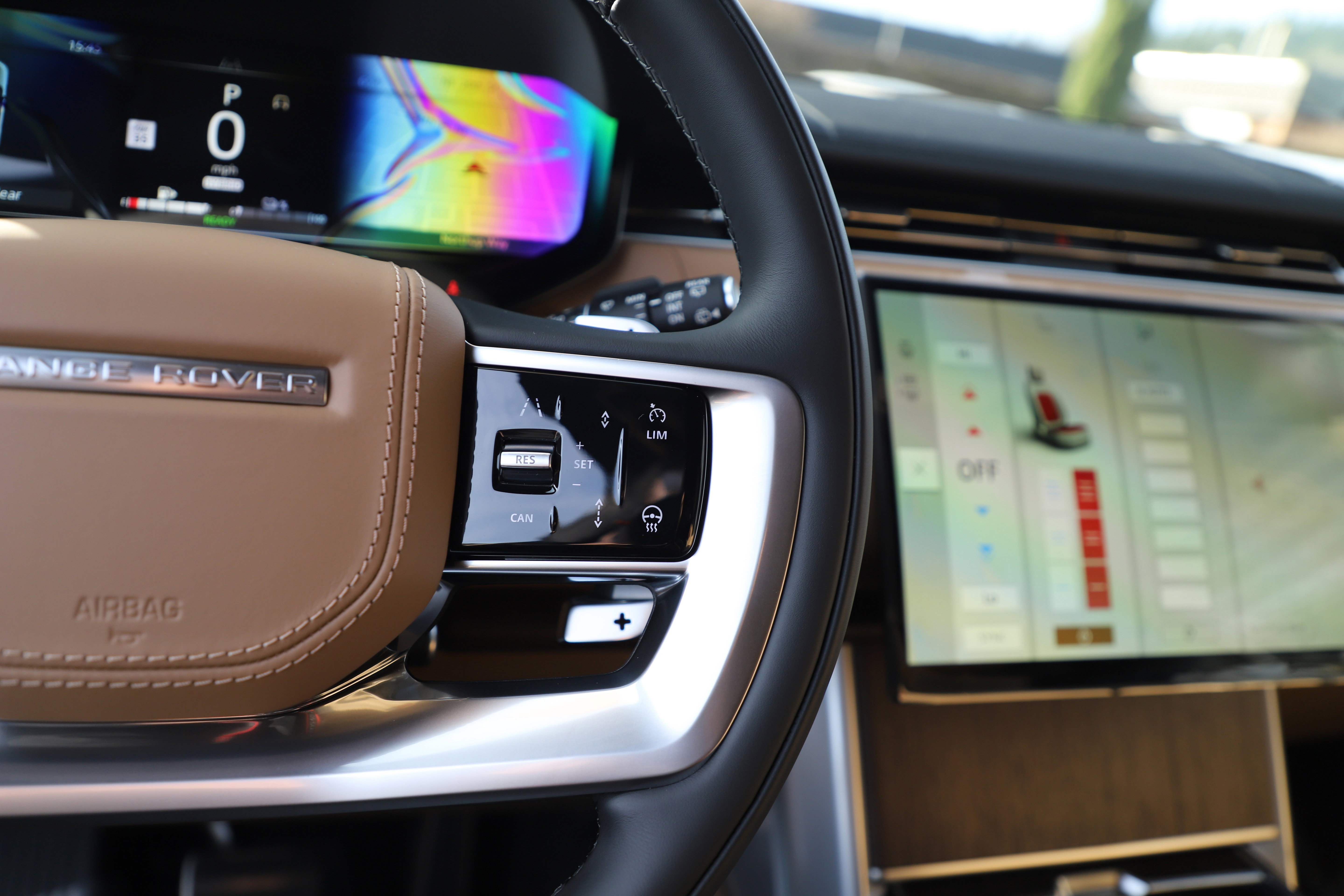 New 2026 Land Rover Range Rover SE image 24